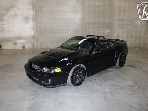 Used 2003 Ford Mustang Cobra image 10