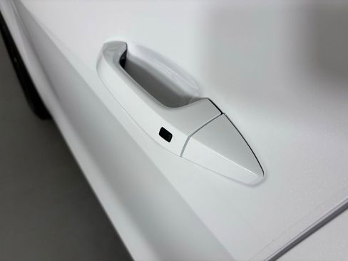 New 2026 Kia Sportage LX image 12