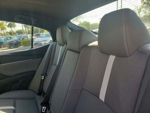 Certified 2025 Toyota Camry SE FWD image 13