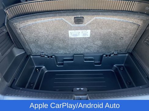 Used 2026 Chevrolet Traverse LT w/ Midnight/Sport Edition image 12