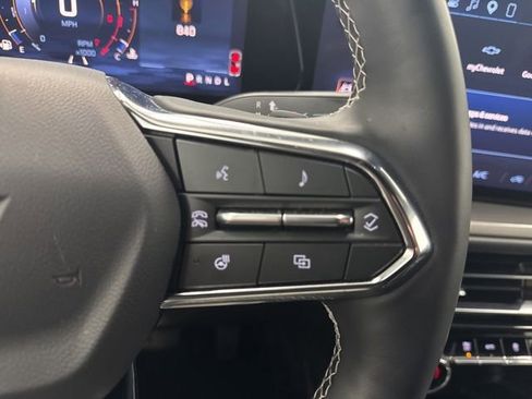 Used 2026 Chevrolet Traverse LT image 13