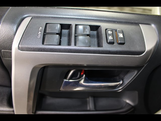 Used 2016 Toyota 4Runner Limited AWD/4WD image 19