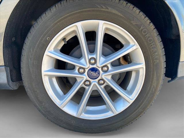 Used 2017 Ford Focus SE FWD image 14