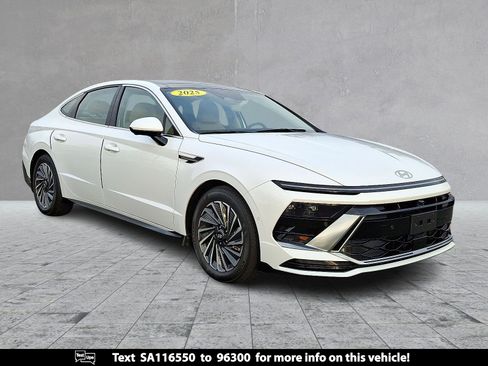 Certified 2025 Hyundai Sonata Limited image 1