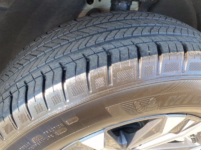 Used 2025 Chevrolet Equinox LT w/ Safety and Technology Package AWD/4WD image 24