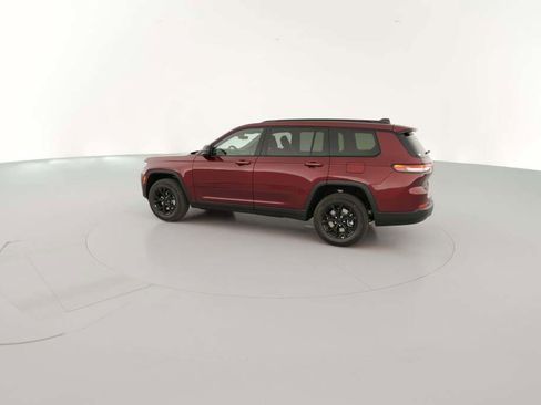 New 2025 Jeep Grand Cherokee L Laredo image 7