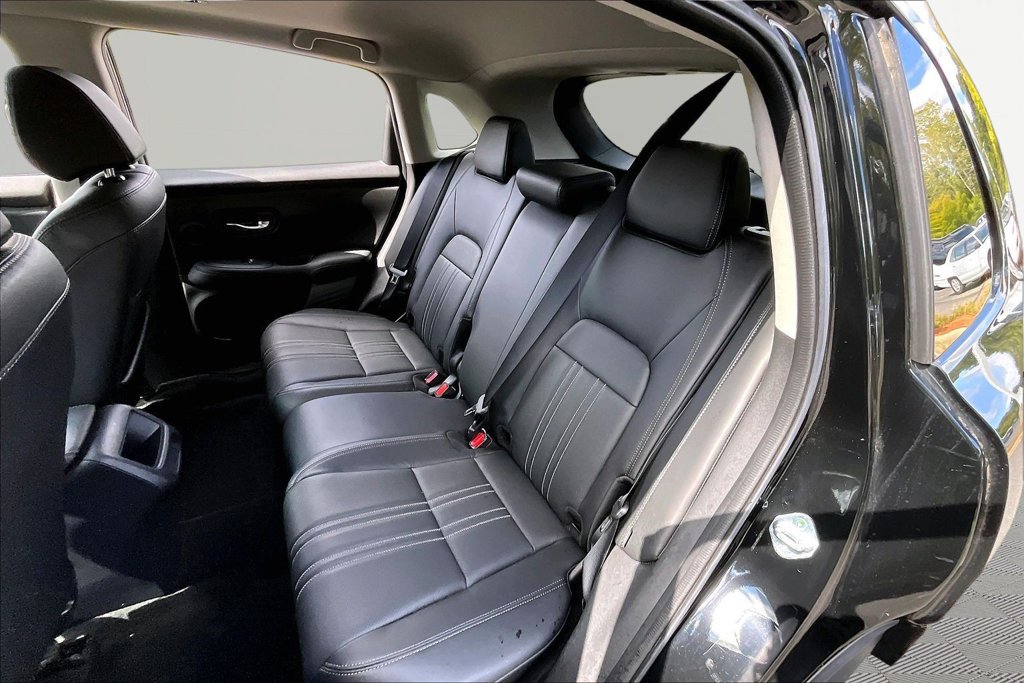 Used 2025 Honda HR-V EX-L image 18
