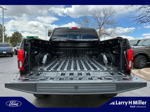 Used 2018 Ford F150 Platinum w/ Technology Package image 34