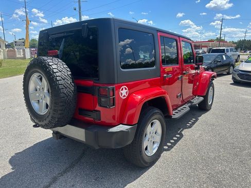 Used 2014 Jeep Wrangler Unlimited Sport AWD/4WD image 5