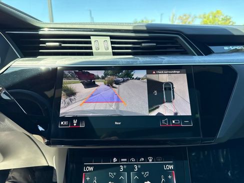 Used 2023 Audi e-tron Chronos w/ Chronos Package AWD/4WD image 19