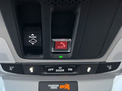 Certified 2023 Honda Accord Touring image 22