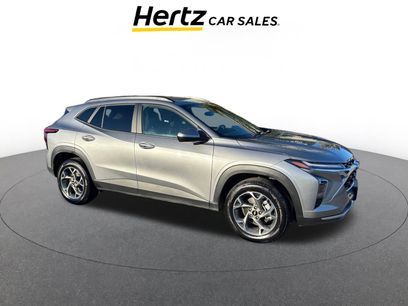 Used 2025 Chevrolet Trax LT