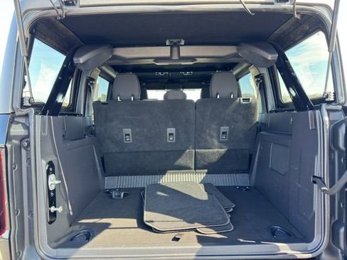 Used 2023 Ford Bronco Big Bend w/ Sasquatch Package image 20