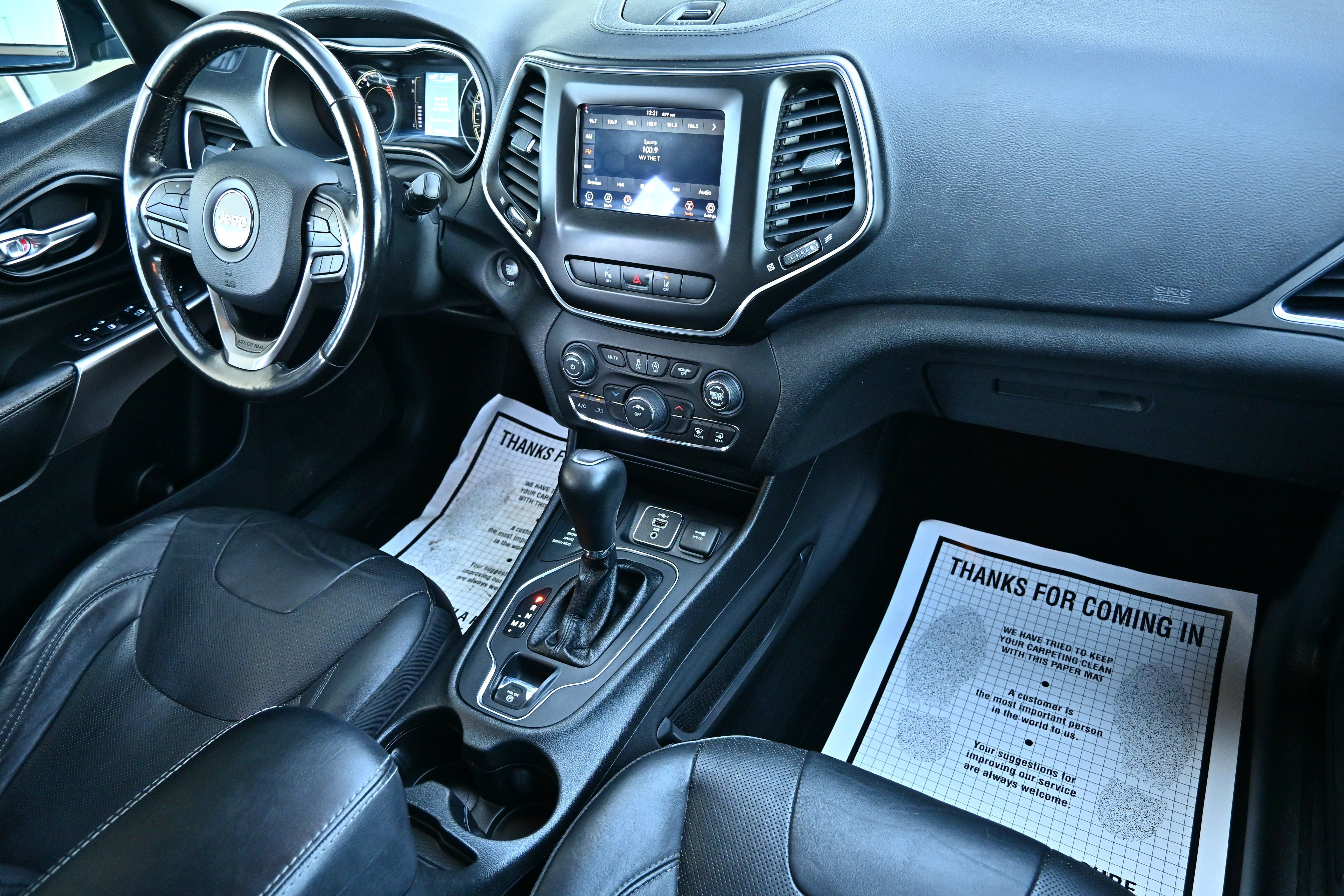 Used 2020 Jeep Cherokee Latitude Lux w/ Quick Order Package 2YH Lux AWD/4WD image 19