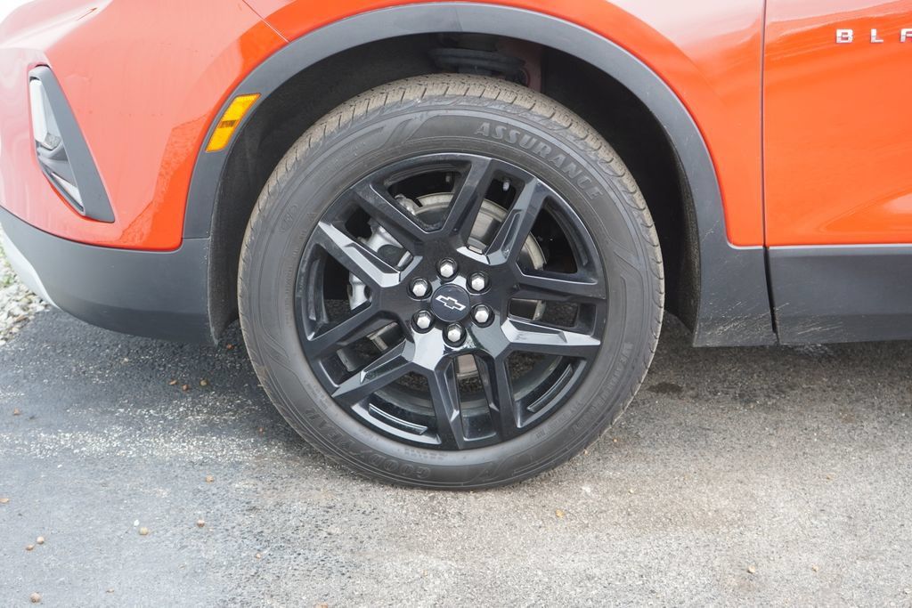 Used 2021 Chevrolet Blazer LT FWD image 6