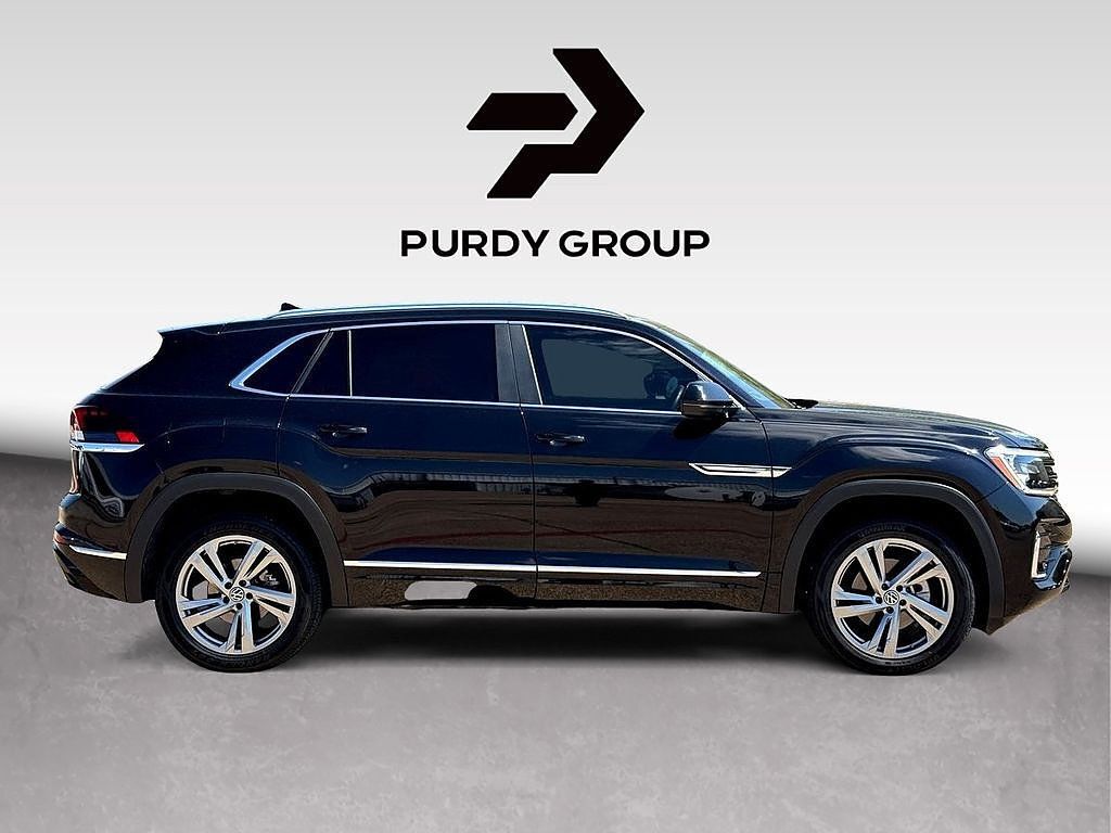 Used 2024 Volkswagen Atlas Cross Sport SEL R-Line AWD/4WD image 9