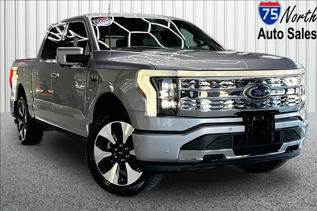 Used 2023 Ford F150 Lightning Platinum AWD/4WD image 1