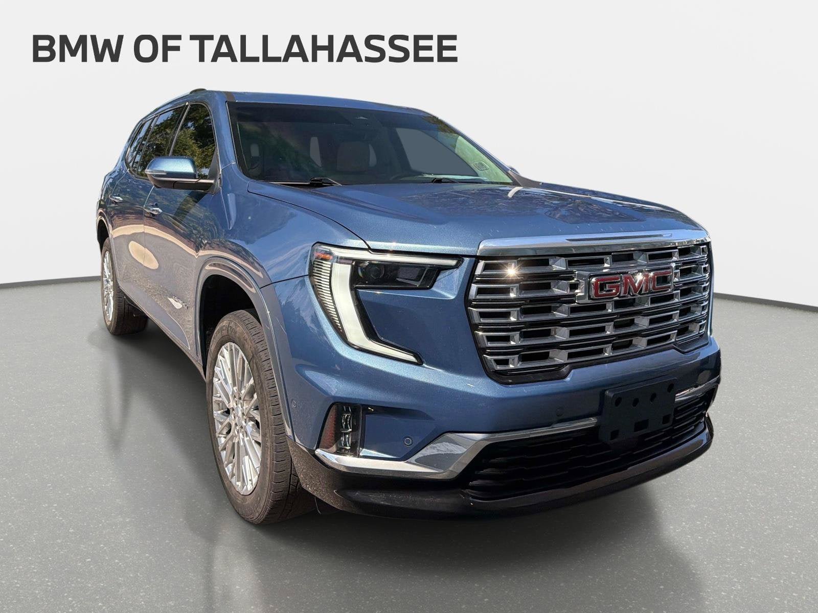 Used 2024 GMC Acadia Denali w/ Super Cruise Package FWD image 4
