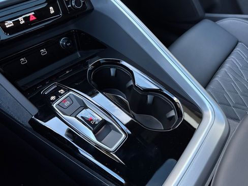 New 2025 Audi SQ5 Premium Plus image 19