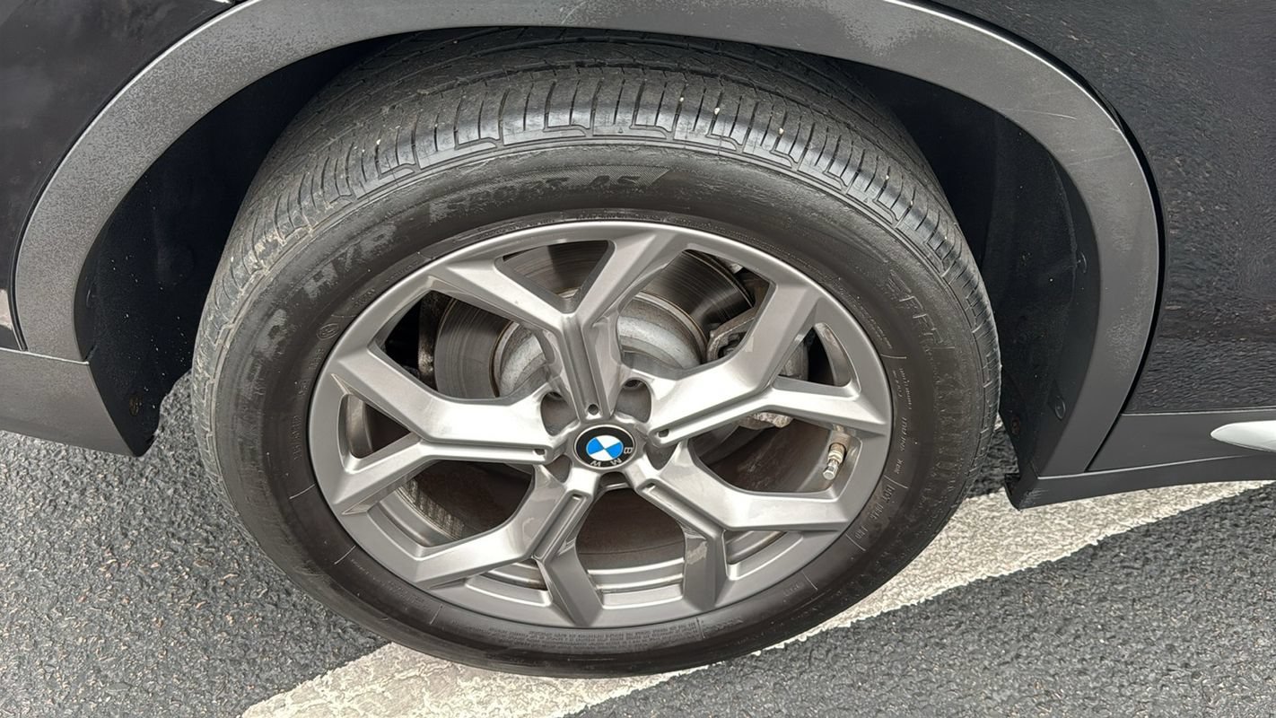 Used 2021 BMW X3 xDrive30i w/ Convenience Package AWD/4WD image 16