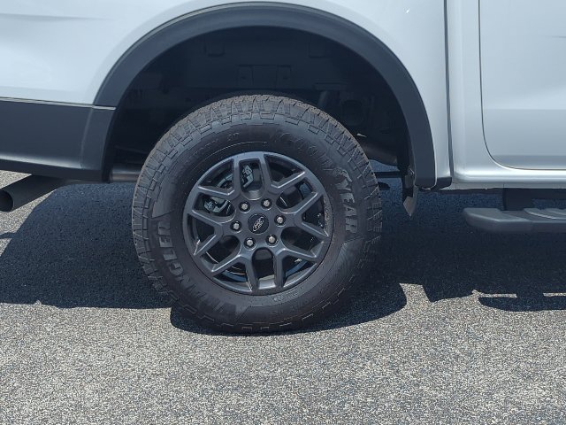 Used 2025 Ford Ranger XLT w/ FX4 Off-Road Package AWD/4WD image 11