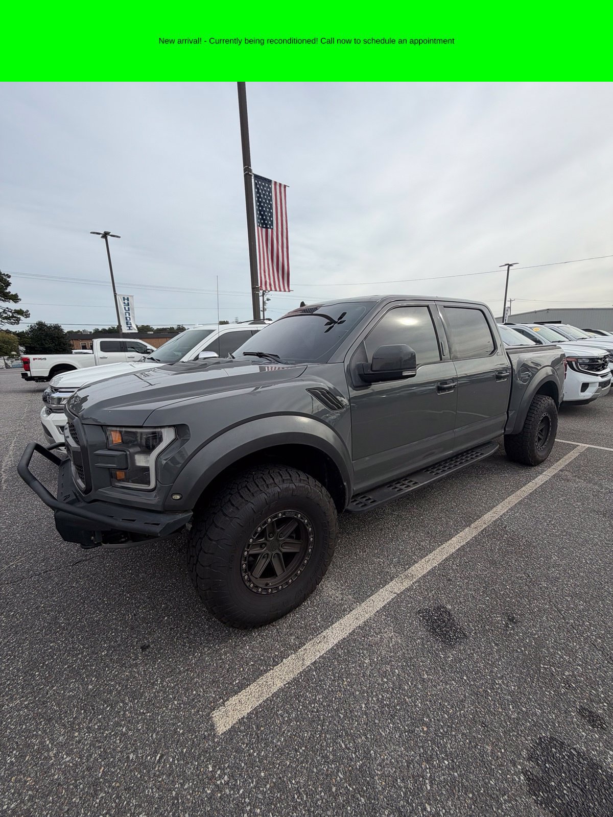Used 2020 Ford F150 Raptor w/ Equipment Group 802A Luxury AWD/4WD image 2