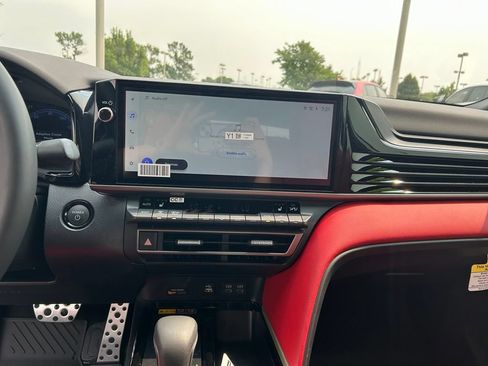 Used 2026 Toyota Camry XSE FWD image 16
