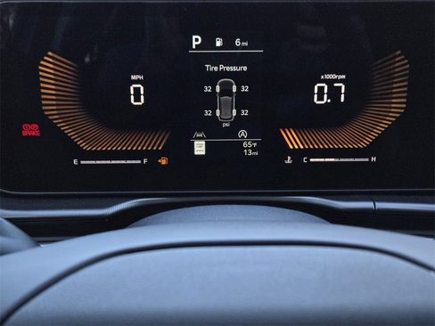 New 2026 Kia Sportage EX image 11