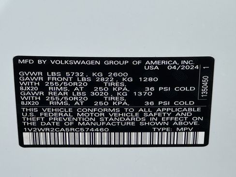 Certified 2024 Volkswagen Atlas SE image 40