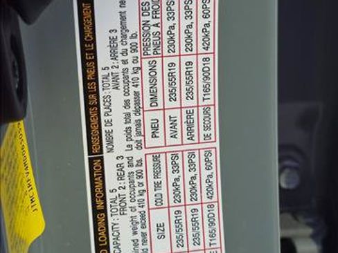 Certified 2021 Toyota RAV4 XLE Premium FWD image 20