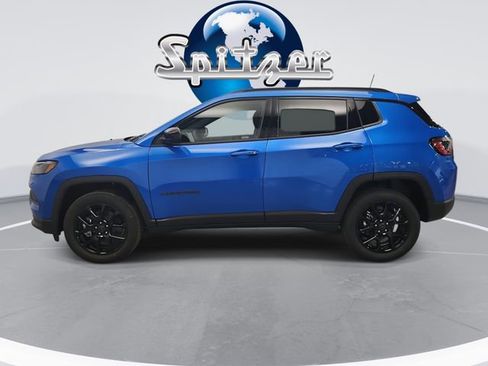 New 2026 Jeep Compass Latitude image 6