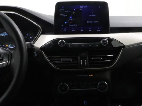 Used 2020 Ford Escape SE FWD image 23