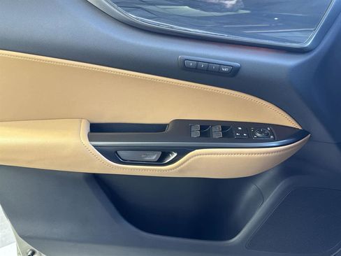 Used 2025 Lexus NX 350 AWD w/ Accessory Package (2T) image 23