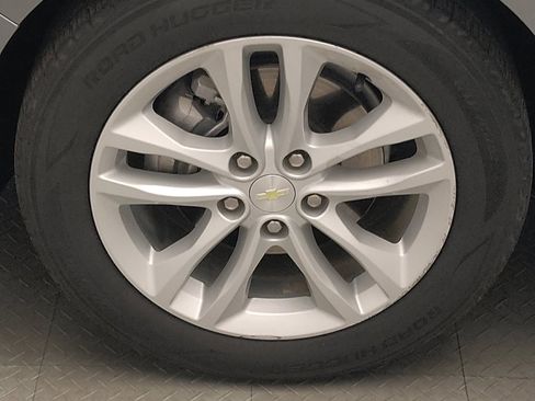 Used 2024 Chevrolet Malibu LT FWD image 31