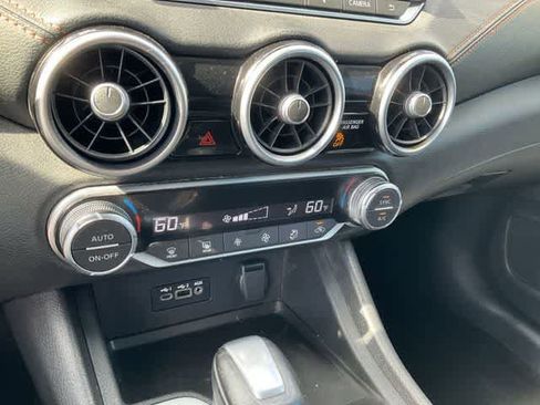 Used 2023 Nissan Sentra SR w/ Electronics Package FWD image 22