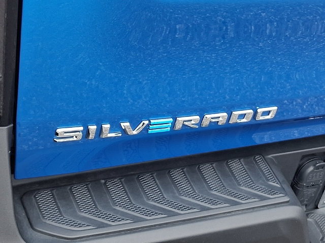 Used 2026 Chevrolet Silverado EV LT w/ Premium Package AWD/4WD image 33