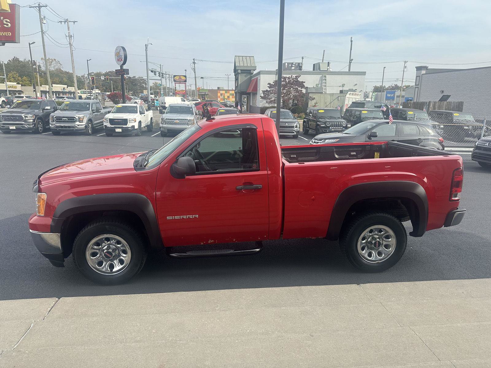 Used 2010 GMC Sierra 1500 W/T RWD image 8