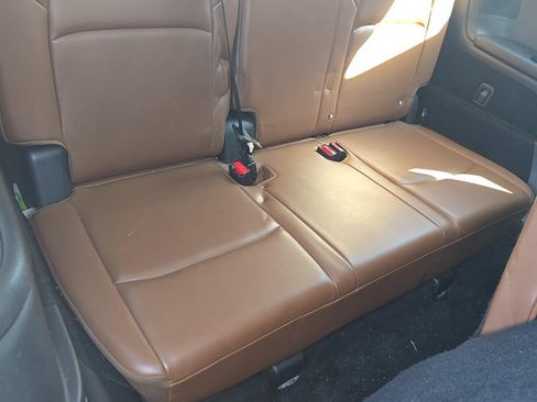 Used 2024 Nissan Pathfinder Platinum w/ Cargo Package FWD image 5