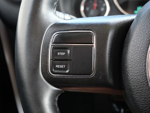 Used 2015 Jeep Wrangler Unlimited Sport w/ Quick Order Package 24S AWD/4WD image 27