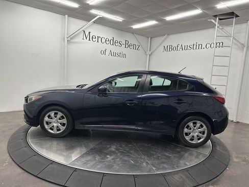 Used 2015 MAZDA MAZDA3 i Sport image 4