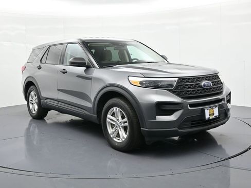 Used 2023 Ford Explorer 4WD image 4