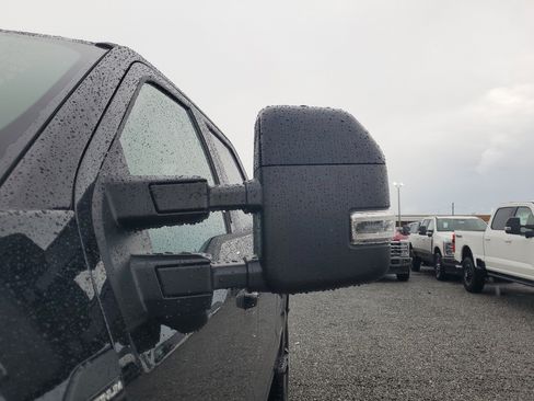 New 2026 Ford F350 Platinum w/ FX4 Off-Road Package image 5