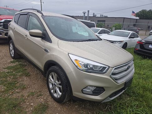 Used 2018 Ford Escape SEL AWD/4WD image 5