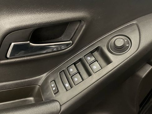 Used 2020 Chevrolet Trax LS w/ Tint and Cruise Package image 15