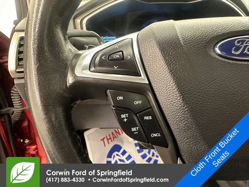 Used 2016 Ford Fusion SE w/ Equipment Group 202A image 28