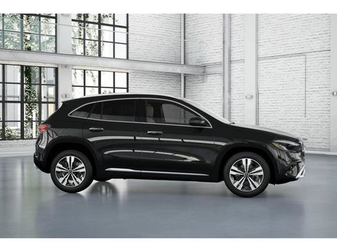 New 2026 Mercedes-Benz GLA 250 4MATIC image 15