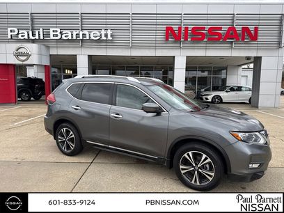 Used 2017 Nissan Rogue SL