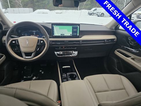 Certified 2023 Lincoln Corsair Reserve w/ Equipment Group 201A image 30