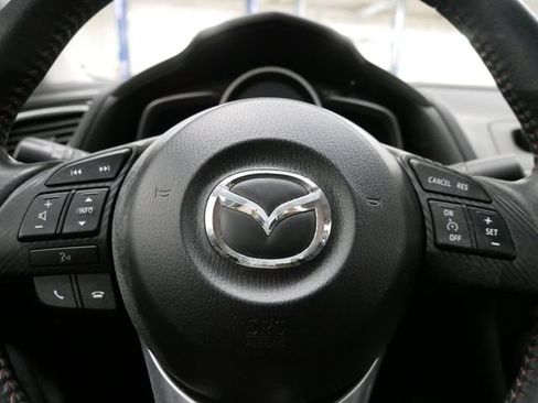Used 2014 MAZDA MAZDA3 i Touring FWD image 17
