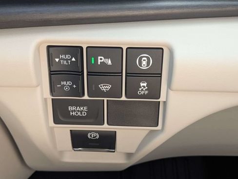 Certified 2025 Acura RDX SH-AWD w/ Advance Package image 28